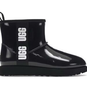 UGG Classic Clear mini boot